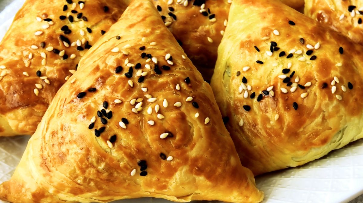 Хрустящая самса: восхитительное лакомство для всех