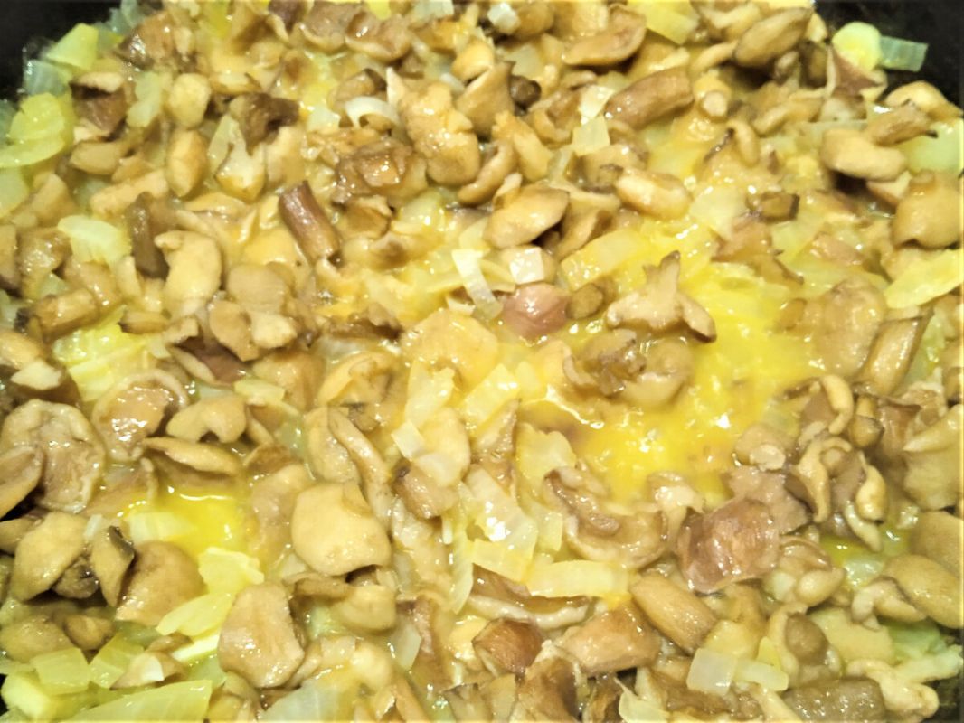 Перловка с грибами: простое и вкусное блюдо для каждого