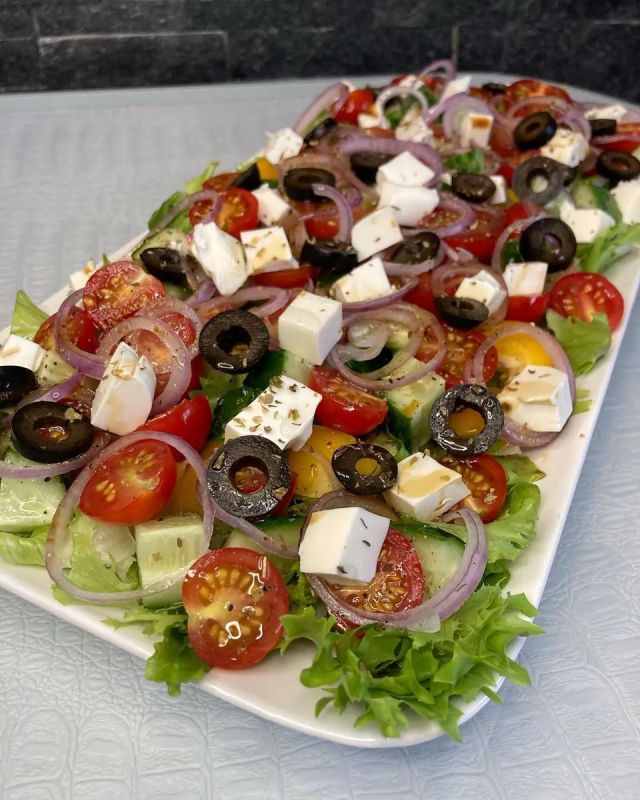 Новый взгляд на греческий салат