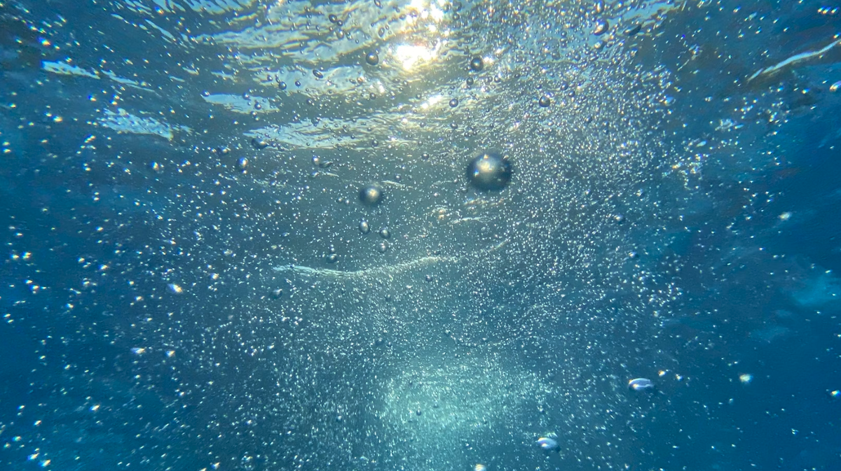 Можно ли доверять минеральной воде и чем она полезна в быту