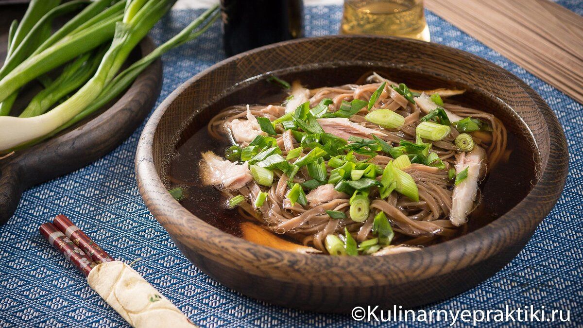 Японский суп с гречневой лапшой: универсальное блюдо для любого времени года