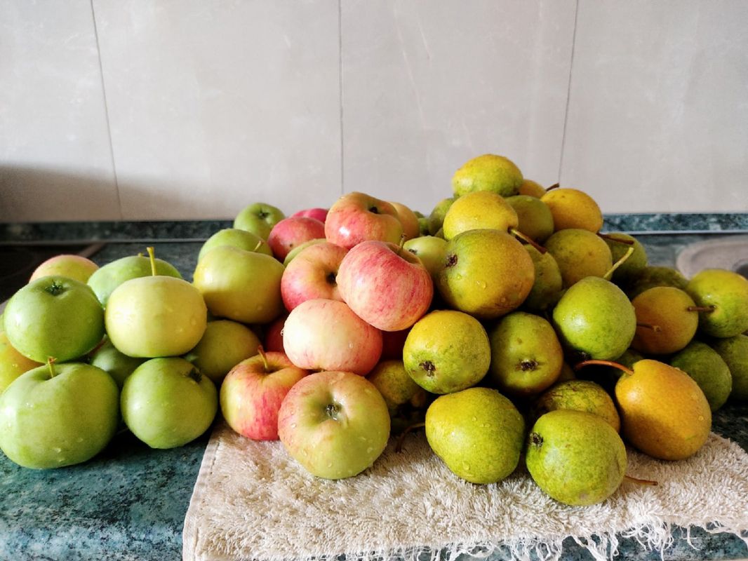 Как яблоки могут помочь вам дозарить помидоры: удивительная связь