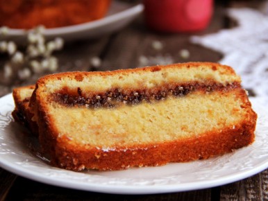 Волшебное тесто для пирога с вареньем: воздушная вкуснота для уютного вечера