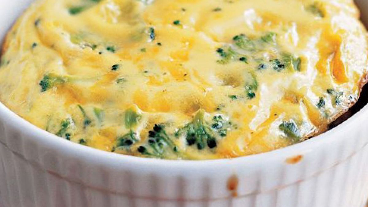 Необычный паровой омлет: свинина и грибы в главной роли