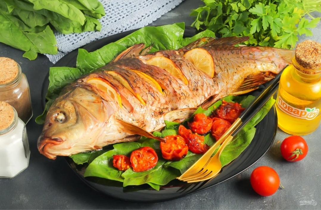 Запеченный карп: рыбное блюдо, которое покорит ваших гостей