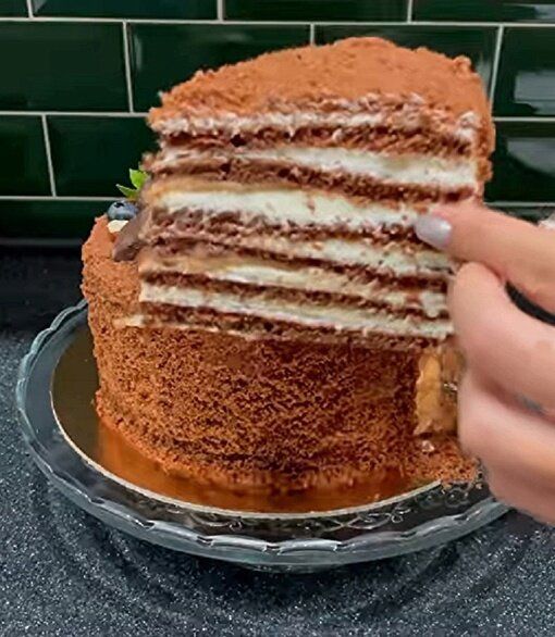 Как приготовить оригинальный торт на сковороде