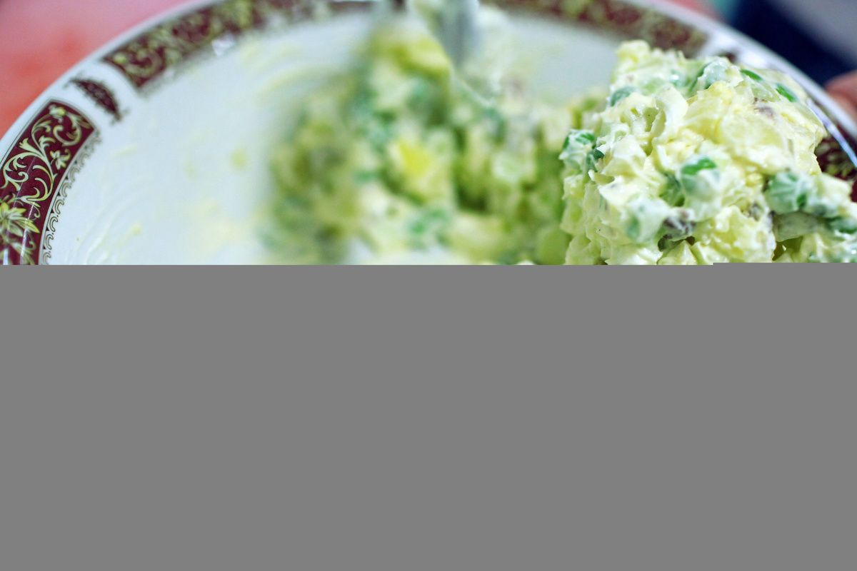 Цена на Оливье: как сэкономить на новогоднем салате