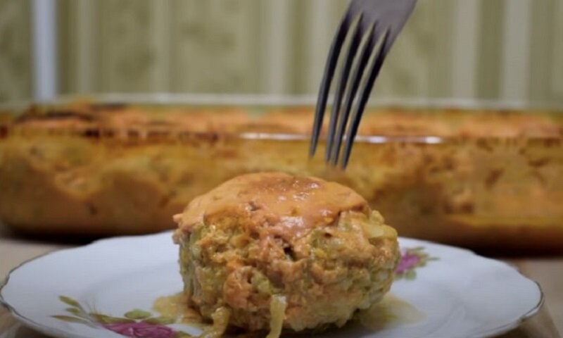 Ароматные котлеты в соусе: просто и вкусно для всей семьи