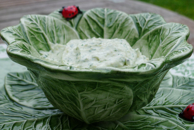 Вкусный сырный соус по-французски: идеальное дополнение к ужину