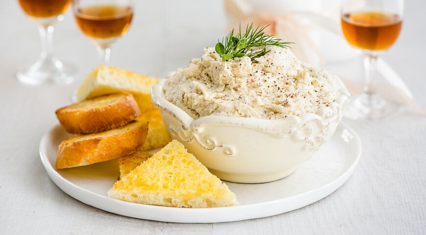 Как сделать нежный паштет из куриной грудки: простой рецепт для всей семьи