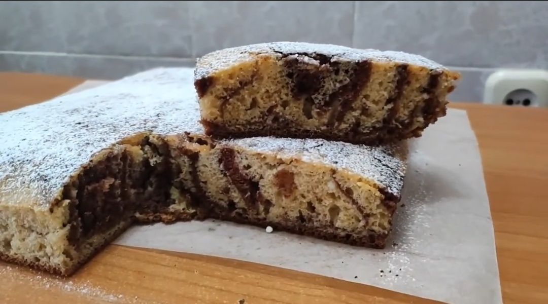 Пирог "Зебра": просто и вкусно для каждого дома