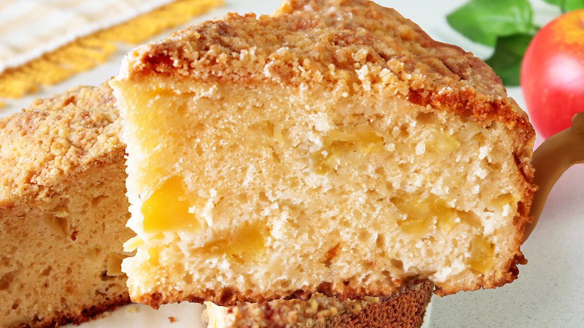 Пышная шарлотка: секреты идеального пирога с яблоками