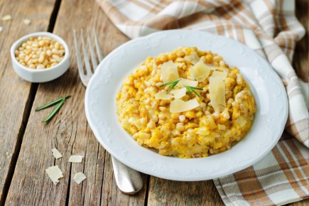 Как приготовить ризотто с тыквой и орехами: ужин, который впечатлит