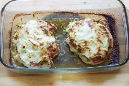 Курочка под шубкой: простой и вкусный рецепт