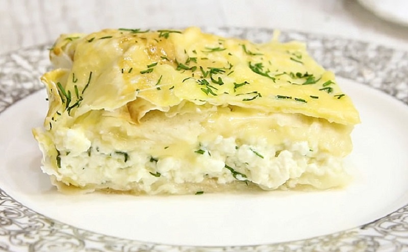 Сытый уют: ленивый сырный пирог из лаваша за 20 минут