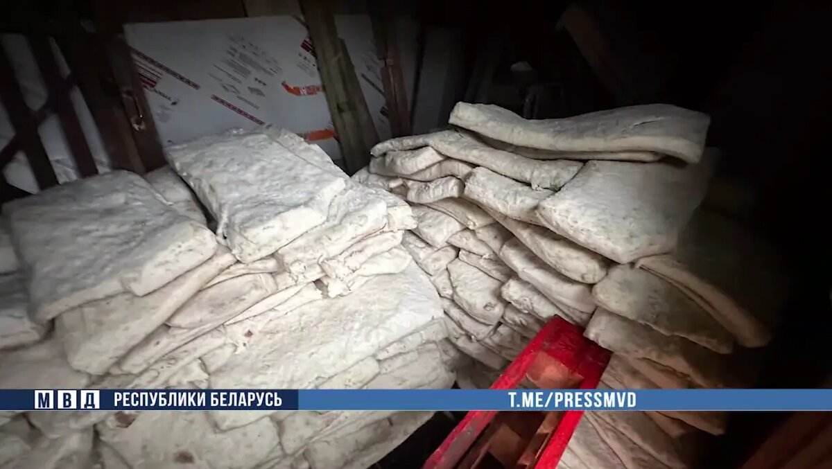 Мстительный сотрудник похитил 2 тонны сала после увольнения