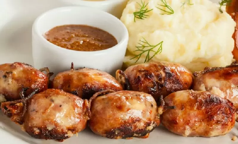 Невероятные домашние колбаски с сыром: вкус, который стоит попробовать