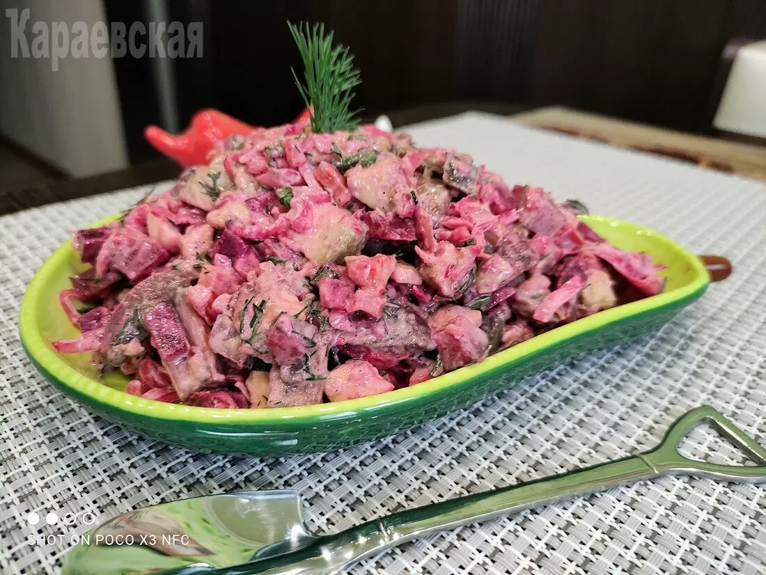 Салат с винегретом: необычный взгляд на классический рецепт