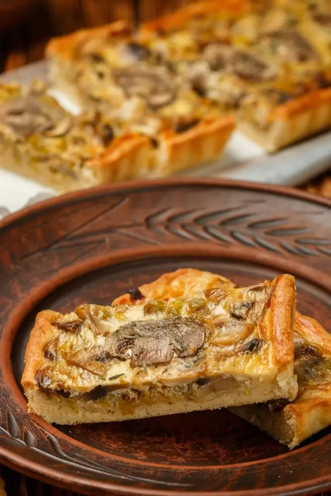 Нежный картофельный тарт с грибами: вкус, который покоряет