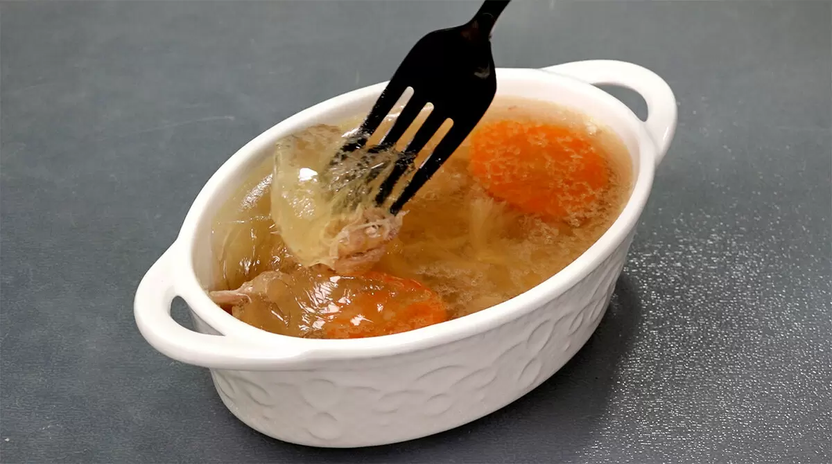 Экспресс-холодец: быстро и вкусно на новогоднем столе