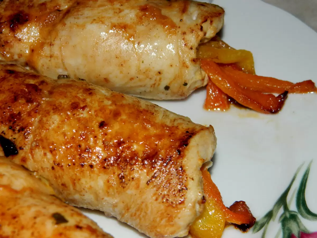 Куриные трубочки с перцем: быстрый и вкусный рецепт для идеального ужина